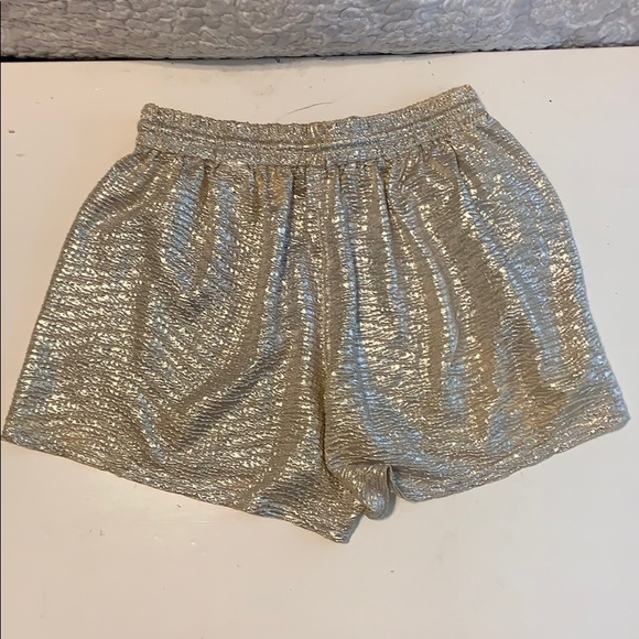 Silver baggy Heartloom shorts - Picture 2 of 5